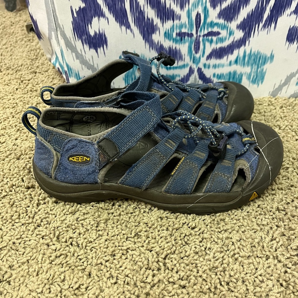 Blue Keens